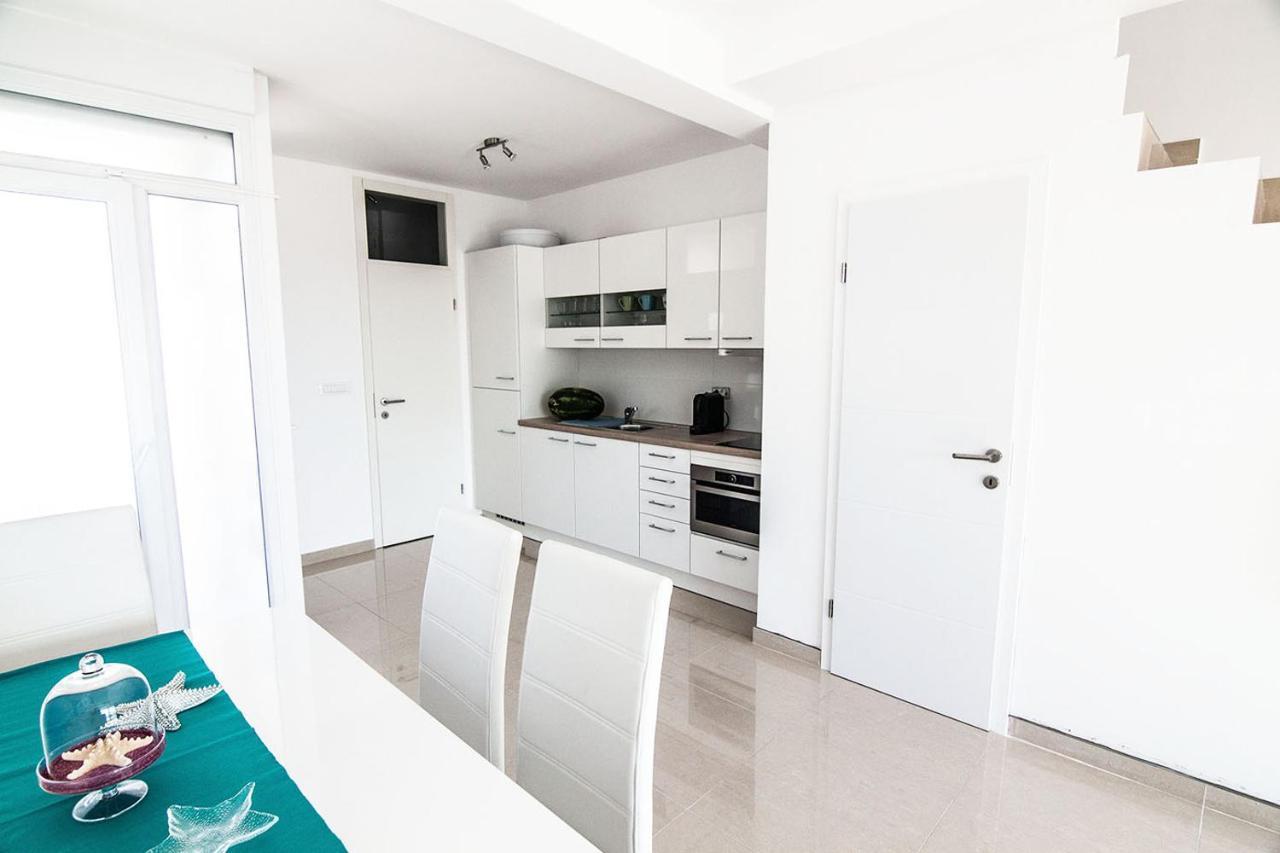 Atrium Blue Holiday House Razanac Ngoại thất bức ảnh